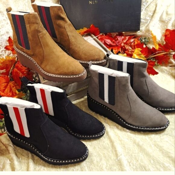 Cecelia Leather Gemma Ankle Studded  Boots several colors to choose from - Picture 2 of 16